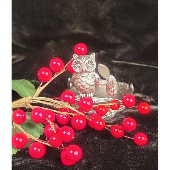 Vintage Bath and Body Works Metal Owl Candleholder - Picture 13 of 13